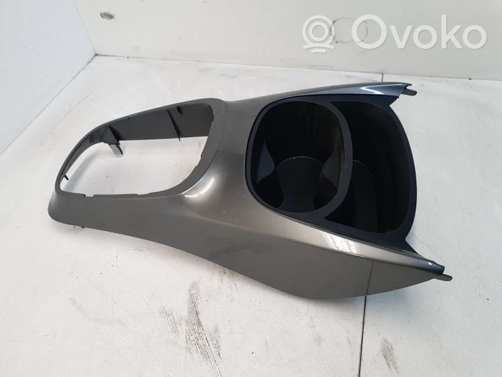 Toyota Yaris Console centrale 588210D070