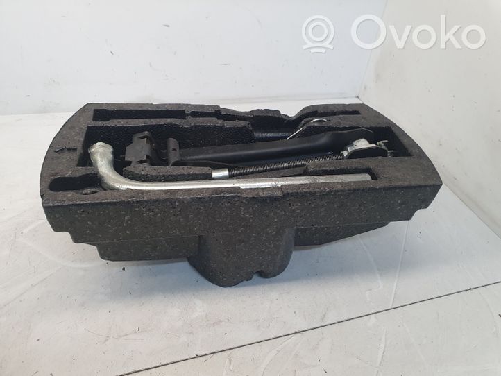 Volkswagen Golf V Cassetta degli attrezzi 1J0012115