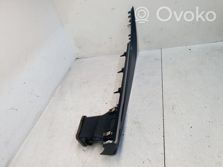 Toyota Avensis T270 Dashboard glove box trim GEO035149