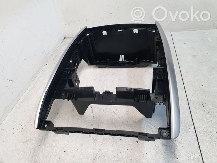 Mercedes-Benz Sprinter W901 W902 W903 W904 Other center console (tunnel) element WZ1