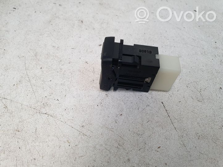 Mitsubishi L200 Muut kytkimet/nupit/vaihtimet 299136867