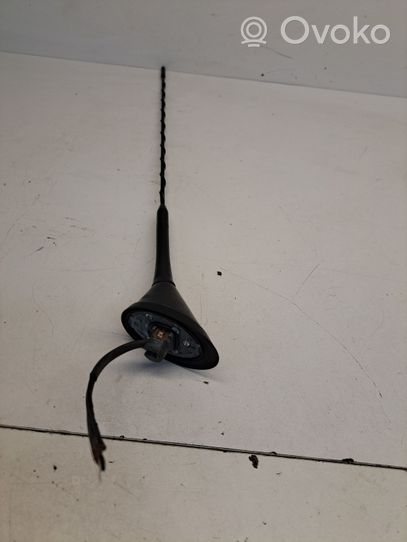 Opel Meriva A Radion antenni 013220978