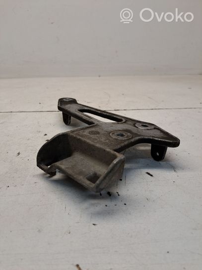 Mercedes-Benz Sprinter W907 W910 Supporto di montaggio scatola del cambio A9063740040