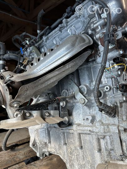 Toyota Avensis T270 Remplacement moteur 2ZR