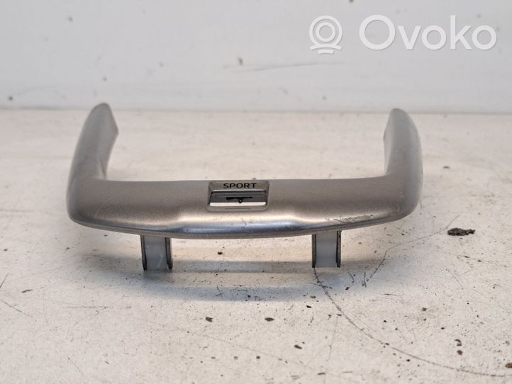 Mazda CX-3 Rivestimento in plastica cornice della leva del cambio D10B64357