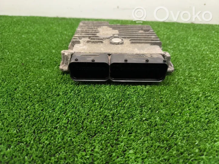 Volkswagen Golf VI Sterownik / Moduł ECU 03L906023MQ