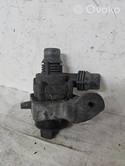 BMW 7 E65 E66 Electric auxiliary coolant/water pump 6922699