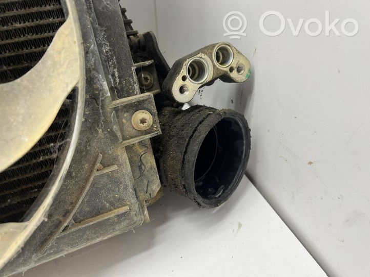 Volkswagen Touran I Set del radiatore 1K0121251L