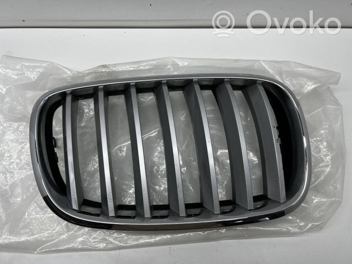 BMW X5 E70 Maskownica / Grill / Atrapa górna chłodnicy 7157688