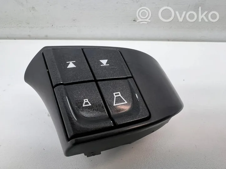 Volvo V50 Interrupteur / bouton multifonctionnel 8637491