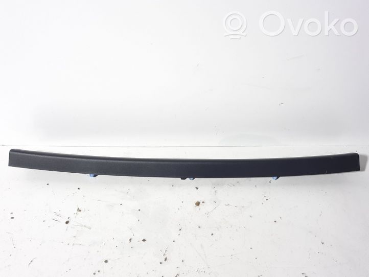 Peugeot 5008 Rivestimento laterale del portellone posteriore/bagagliaio 9684386577