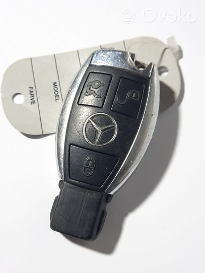 Mercedes-Benz E W211 Užvedimo raktas (raktelis)/ kortelė 0