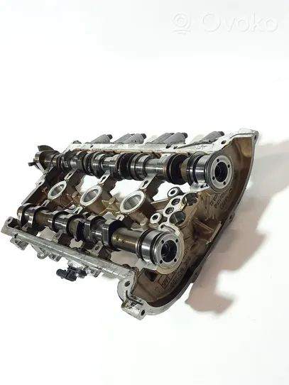 Audi A5 8T 8F Culasse moteur 06E103286