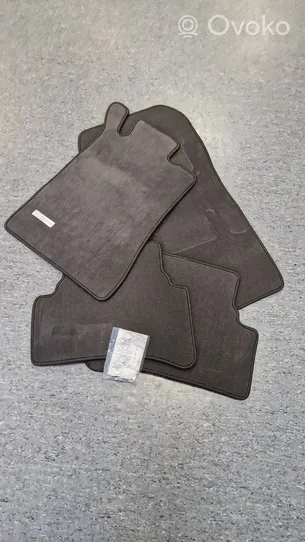 Mercedes-Benz 190 W201 Set di tappetini per auto kilim