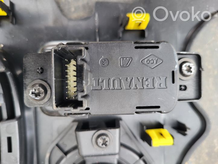 Renault Kadjar Hand parking brake switch 