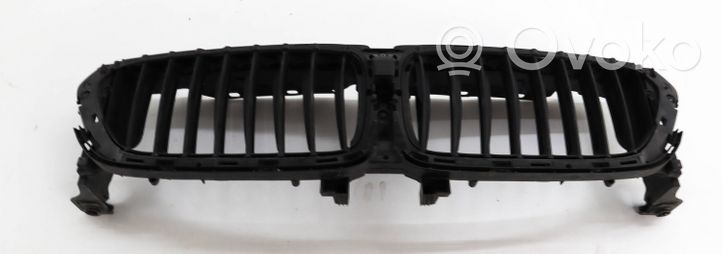 BMW 6 G32 Gran Turismo Grille calandre supérieure de pare-chocs avant 7497775