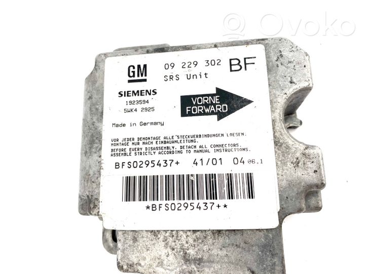 Opel Astra H Sterownik / Moduł Airbag 09229302BF