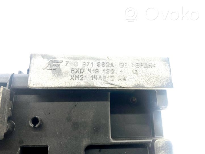 Ford Galaxy Fuse module 7m0971882a