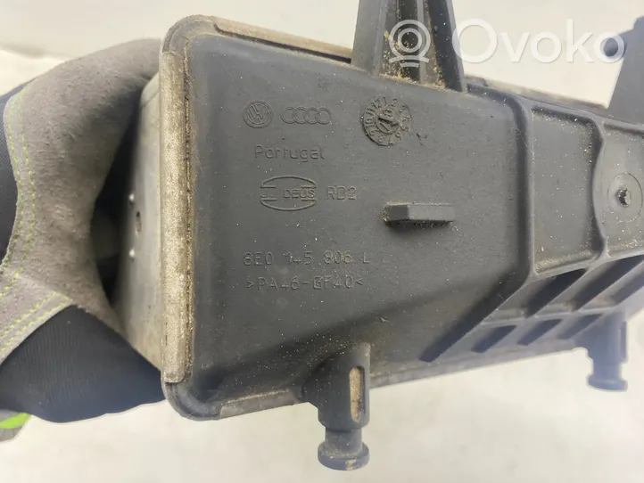 Audi A4 S4 B7 8E 8H Chłodnica powietrza doładowującego / Intercooler 8e0145806l