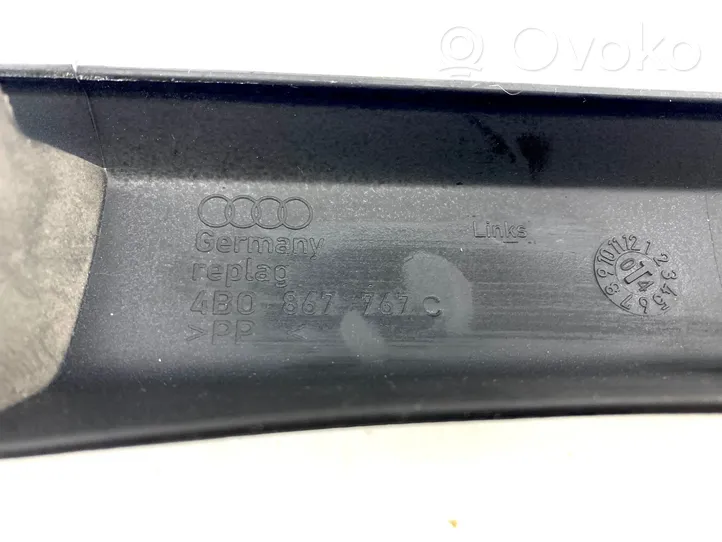 Audi A6 S6 C5 4B Moldura protectora del borde trasero 4B0867767C