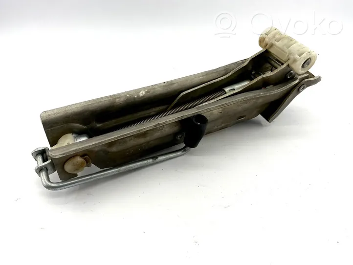 Audi A6 S6 C6 4F Cric di sollevamento 4F0011031