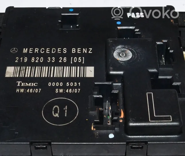 Mercedes-Benz CLS C219 Unité de commande module de porte A2198203326