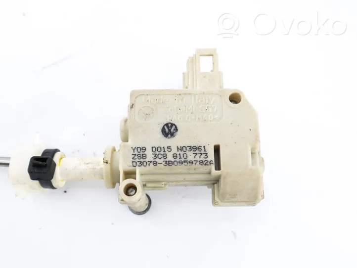 Volkswagen PASSAT CC Fuel tank cap lock motor 3B0959782A