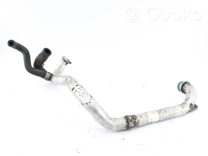 Audi A8 S8 D3 4E Tuyau de liquide de refroidissement moteur 07L121148E