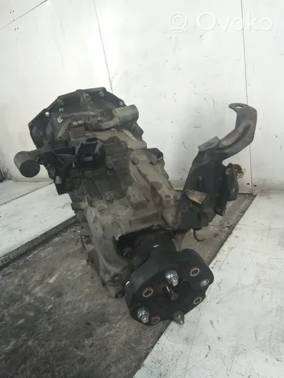 Opel Movano B Manual 6 speed gearbox 320100568R