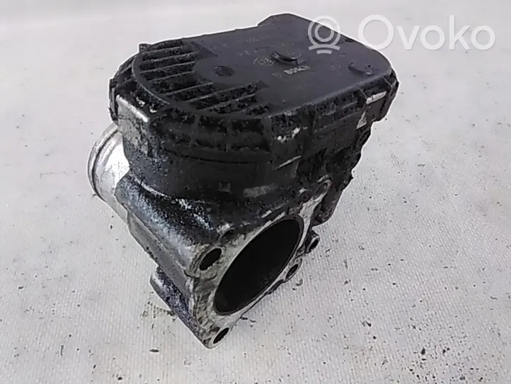 Opel Vivaro Throttle valve 8200330810