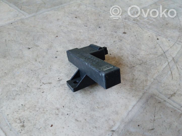 Audi A4 S4 B8 8K Beraktės sistemos KESSY (keyless) valdymo blokas/ modulis 8K0907247