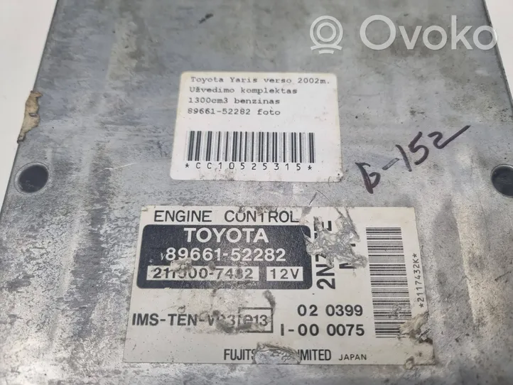 Toyota Yaris Verso Sterownik / Moduł ECU 8966152282