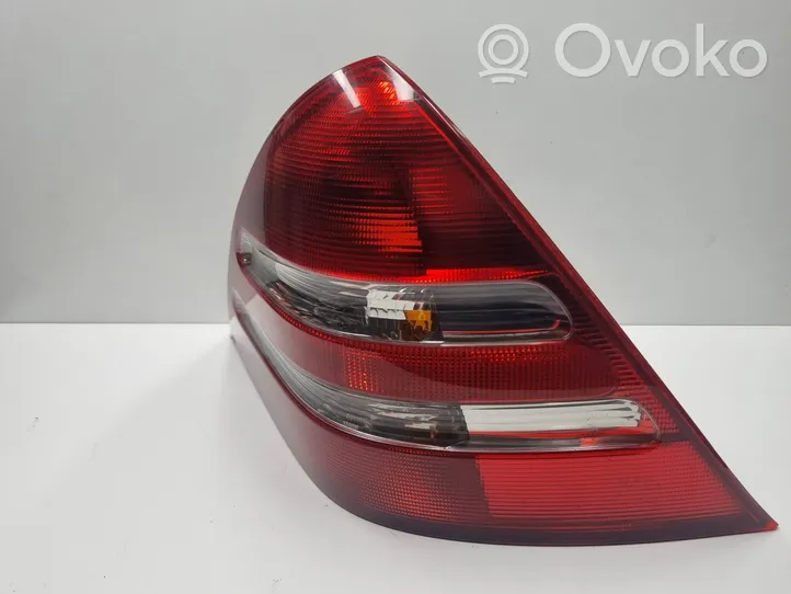 Mercedes-Benz SLK R170 Lampa tylna A1708201064