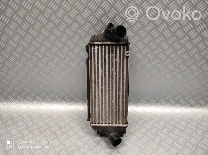 KIA Carens III Chłodnica powietrza doładowującego / Intercooler 