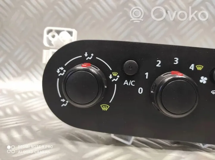 Opel Vivaro Autres commutateurs / boutons / leviers XE1085315A