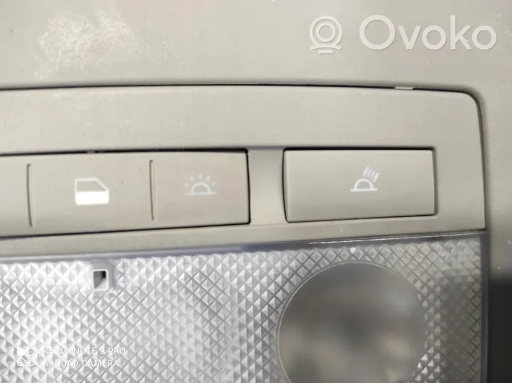 Opel Meriva B Panel oświetlenia wnętrza kabiny 