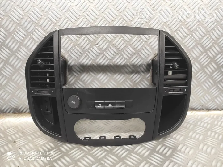 Mercedes-Benz Vito Viano W447 Unità principale autoradio/CD/DVD/GPS 