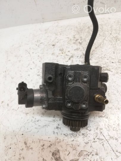 Nissan Qashqai Polttoaineen ruiskutuksen suurpainepumppu 0445010404