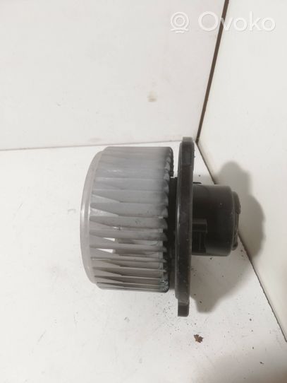 Mitsubishi Pajero Pečiuko ventiliatorius/ putikas 1163408611