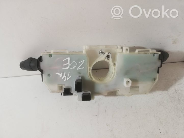 Renault Zoe Pyyhkimen/suuntavilkun vipukytkin 255522540R