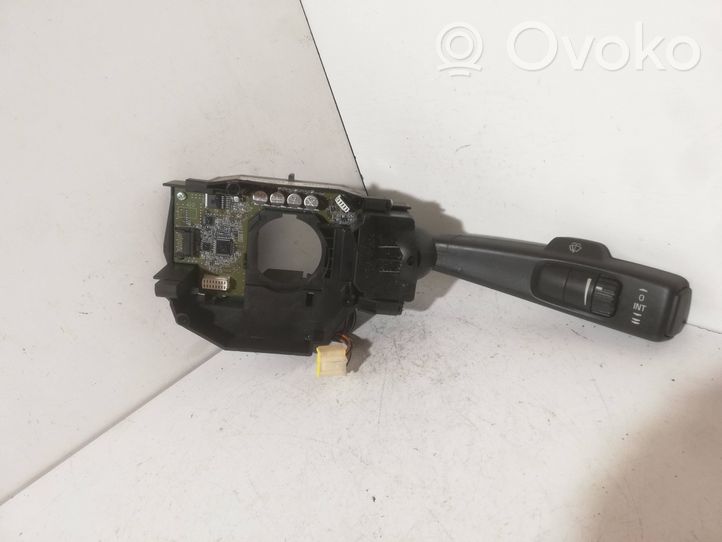 Volvo S40 Leva/interruttore dell’indicatore di direzione e tergicristallo 17D770