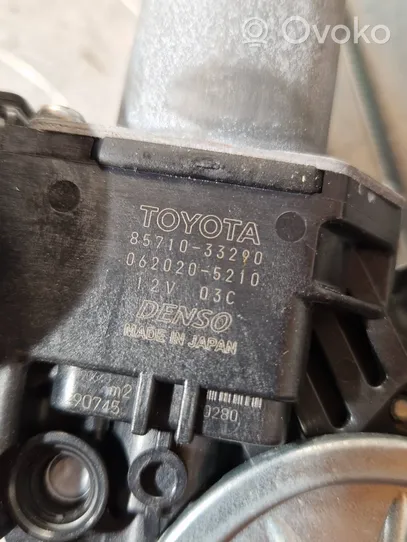 Toyota Camry VIII XV70  Takaoven ikkunan nostin moottorilla 8571033290