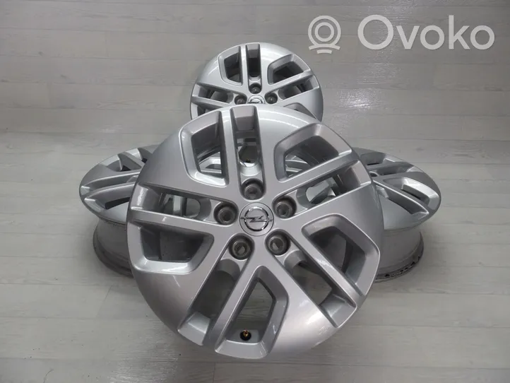 Opel Vivaro R17 alloy rim 