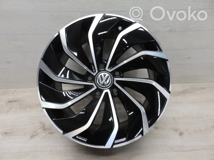 Volkswagen Golf VIII R17-alumiinivanne 5H0601025D