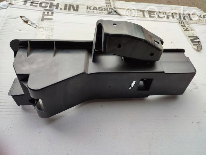 Audi A6 S6 C6 4F Rivestimento inferiore 4F0011215