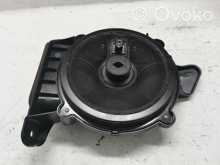 Renault Megane IV Enceinte subwoofer 281701528R