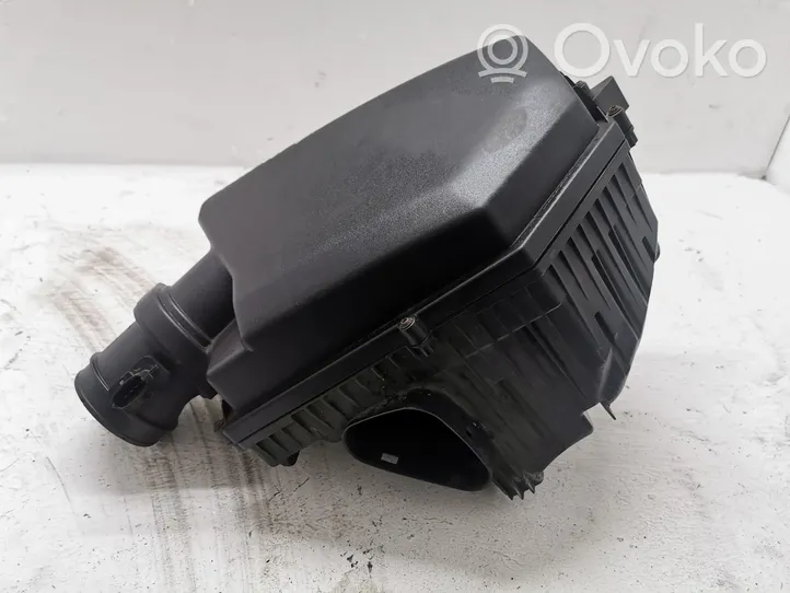 Volvo V60 Obudowa filtra powietrza 