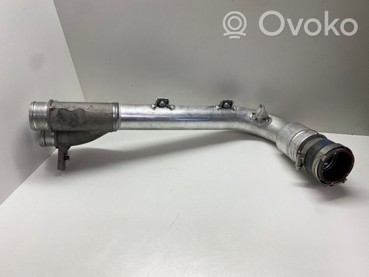 Volkswagen Touareg II Rura / Wąż dolotowy powietrza turbiny 7P6145941B