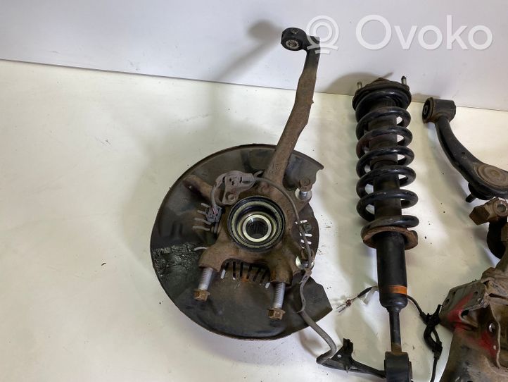 Toyota Land Cruiser (J150) Fuso a snodo con mozzo ruota anteriore 