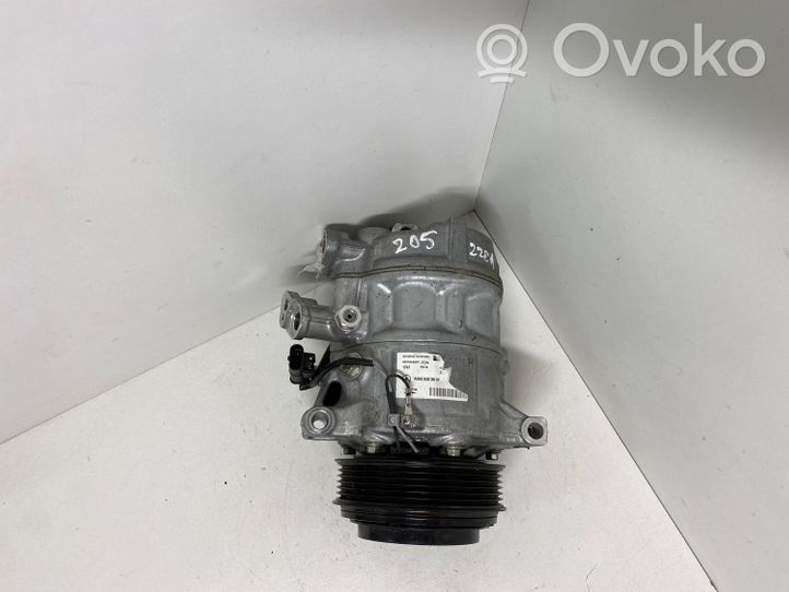 Mercedes-Benz C W205 Ilmastointilaitteen kompressorin pumppu (A/C) A0008303801